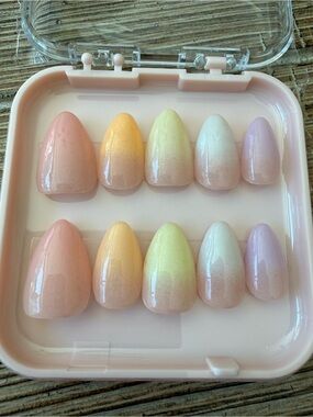 Pastel Ombre Press-On Nail Set